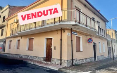 AMPIO APPARTAMENTO DI 200 MQ CON CORTILE PRIVATO DI 80 MQ