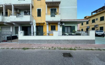 PRESTIGIOSO APPARTAMENTO ARREDATO AL PIANO TERRA A 50 METRI DAL MARE